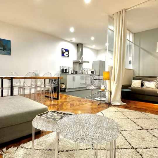  Annonces LYON 4EME : Apartment | LYON (69002) | 55 m2 | 1 950 € 