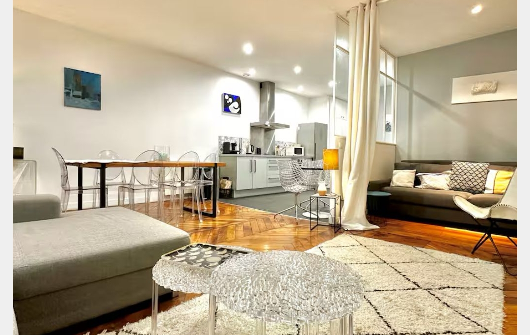 Annonces LYON 4EME : Apartment | LYON (69002) | 55 m2 | 1 950 € 